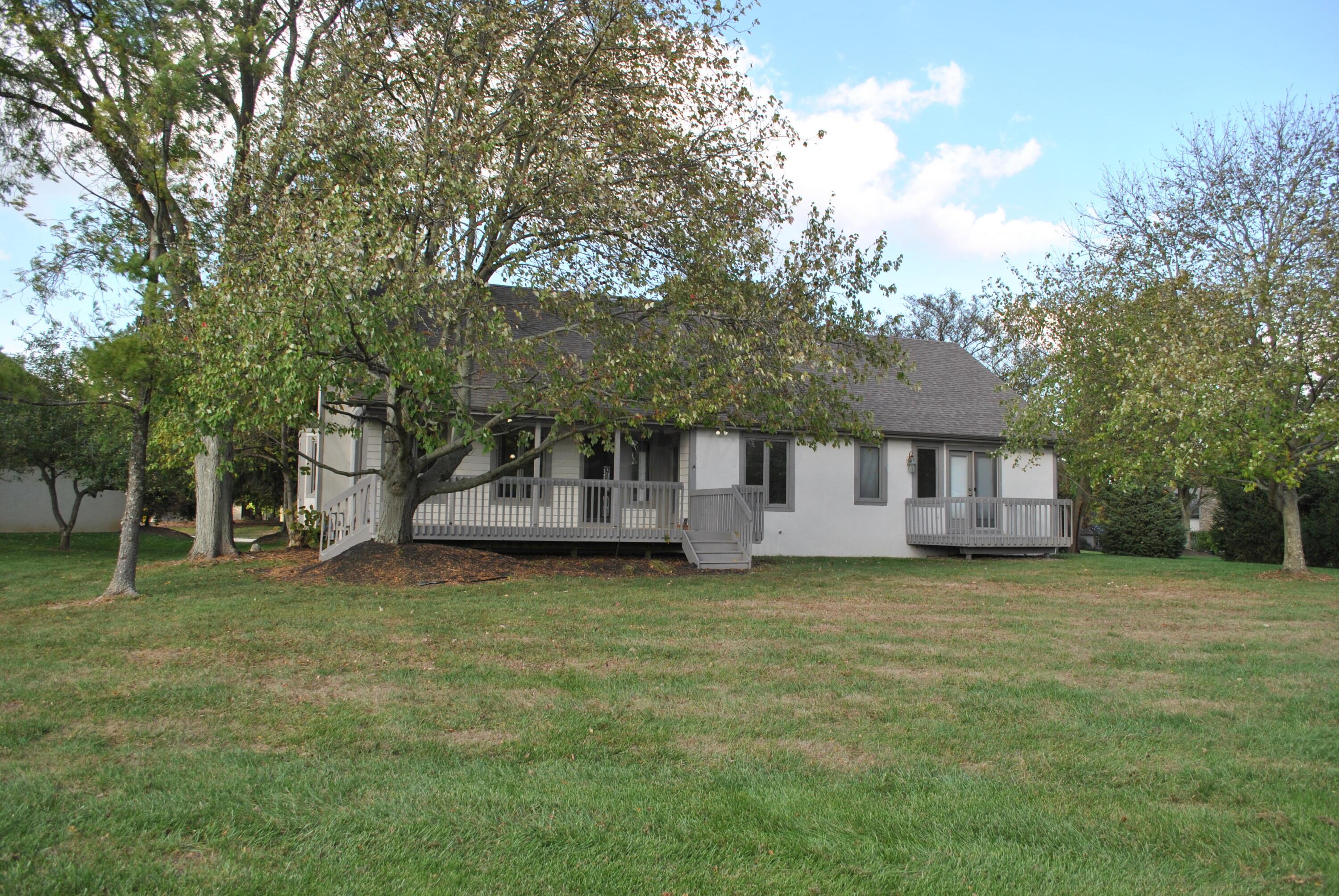 6560 Rothbury Court Dublin, OH 43017 - Photo 3 of 39 DSC_0622
