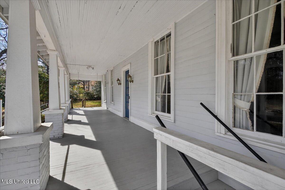 504 West Railroad Avenue Summit, MS 39666 - Photo 11 of 45 05-HJ0A1113