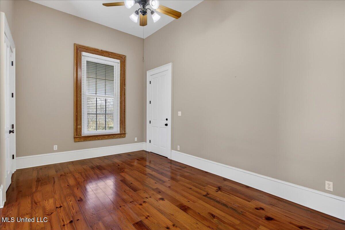 504 West Railroad Avenue Summit, MS 39666 - Photo 23 of 45 16-HJ0A0960