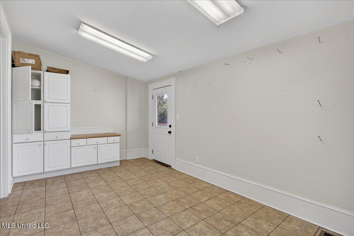 504 West Railroad Avenue Summit, MS 39666 - Photo 38 of 45 07-HJ0A0915
