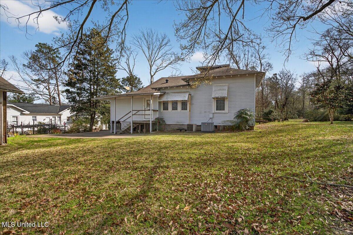 504 West Railroad Avenue Summit, MS 39666 - Photo 8 of 45 40-HJ0A1084