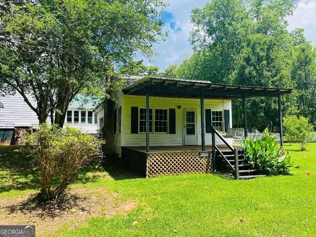 $335,000 | 568 South Talbotton Street, Greenville, GA 30222