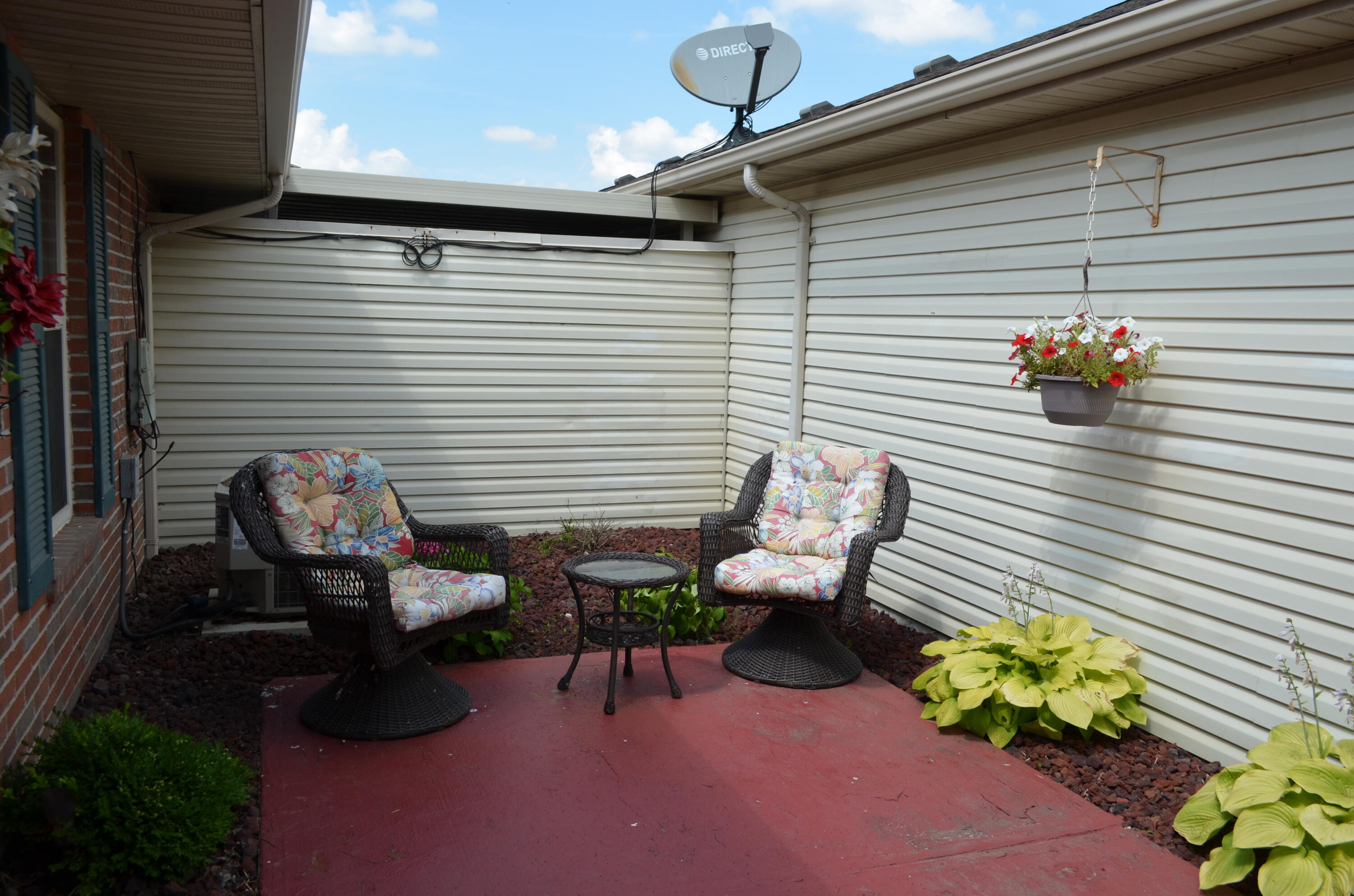 4290 Midfield Street Springfield, OH 45503 - Photo 38 of 48 DSC_0542