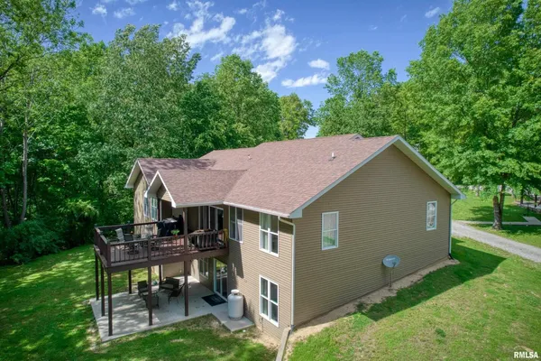 $460,000 | 11 Glasford Road, Murphysboro, IL 62966