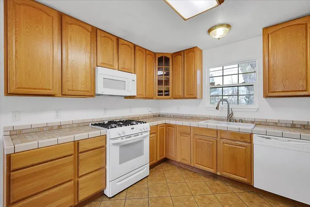 $345,000 | 1644 3rd Avenue, Olivehurst, CA 95961