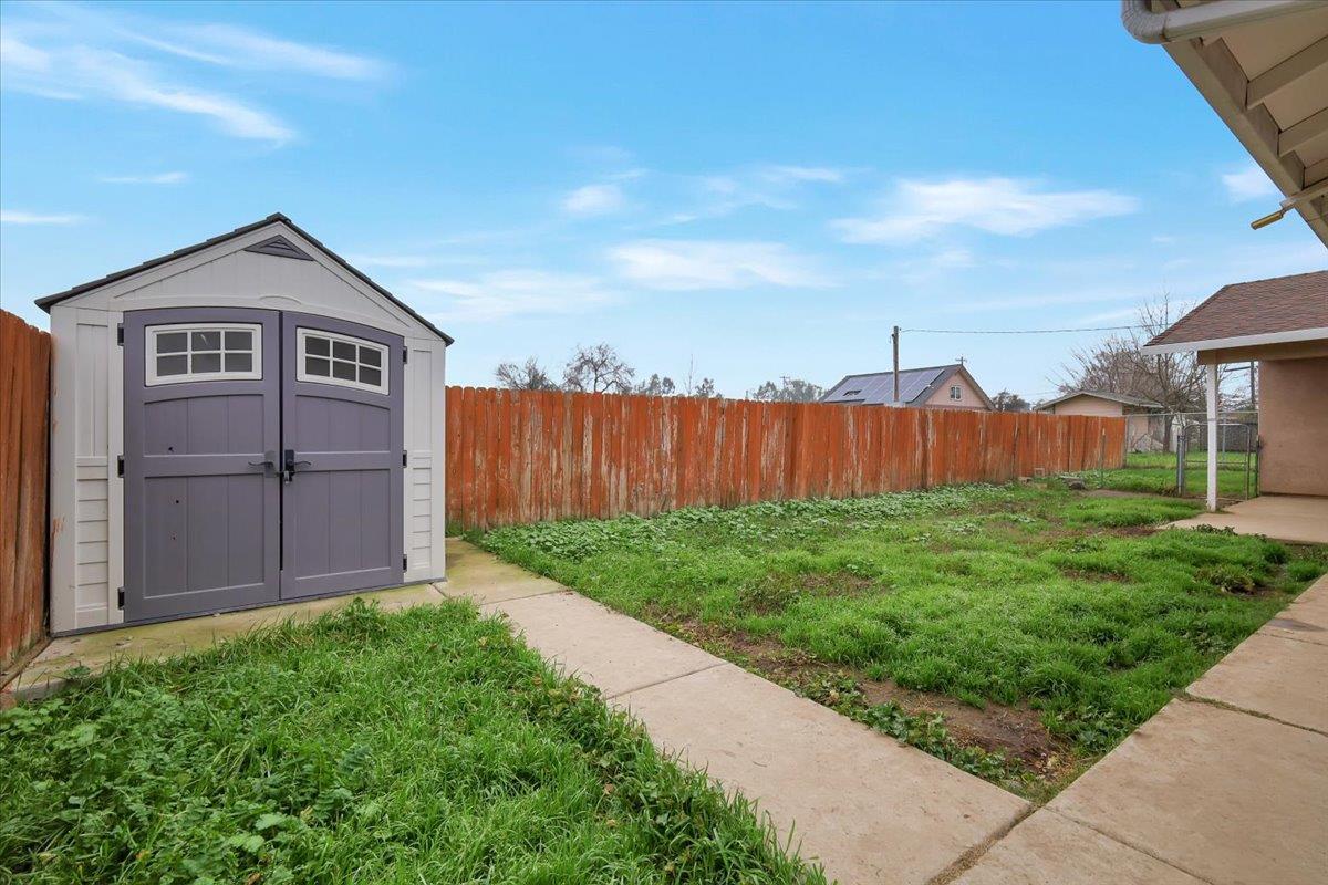1644 3rd Avenue Olivehurst, CA 95961 - Photo 31 of 35