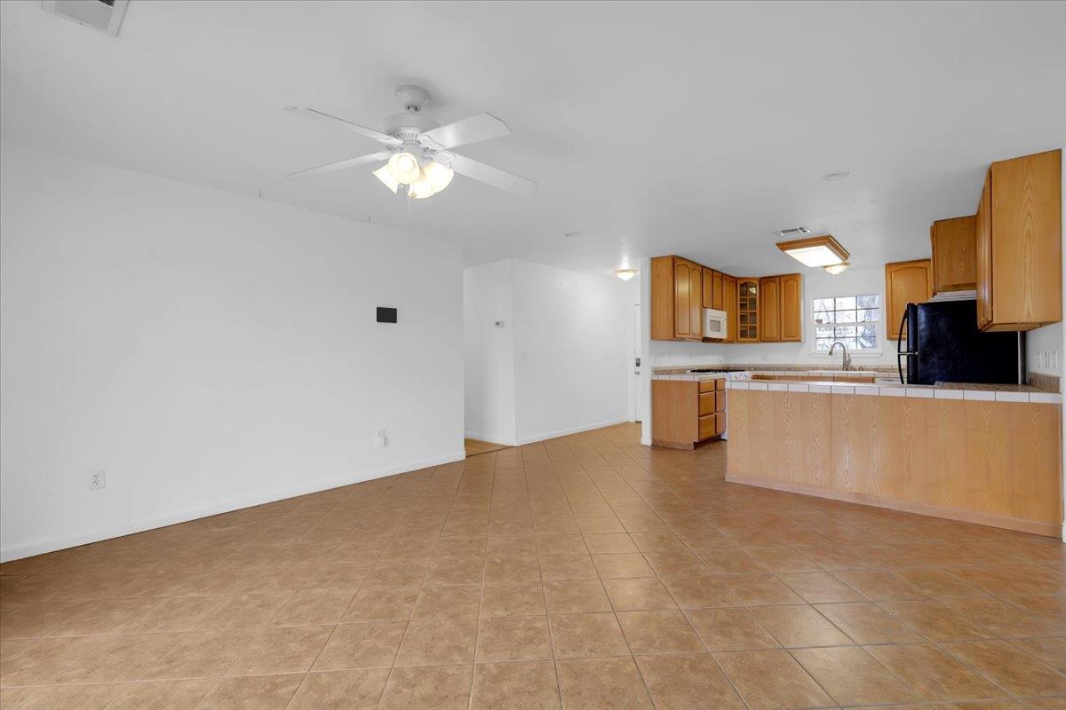 1644 3rd Avenue Olivehurst, CA 95961 - Photo 6 of 35