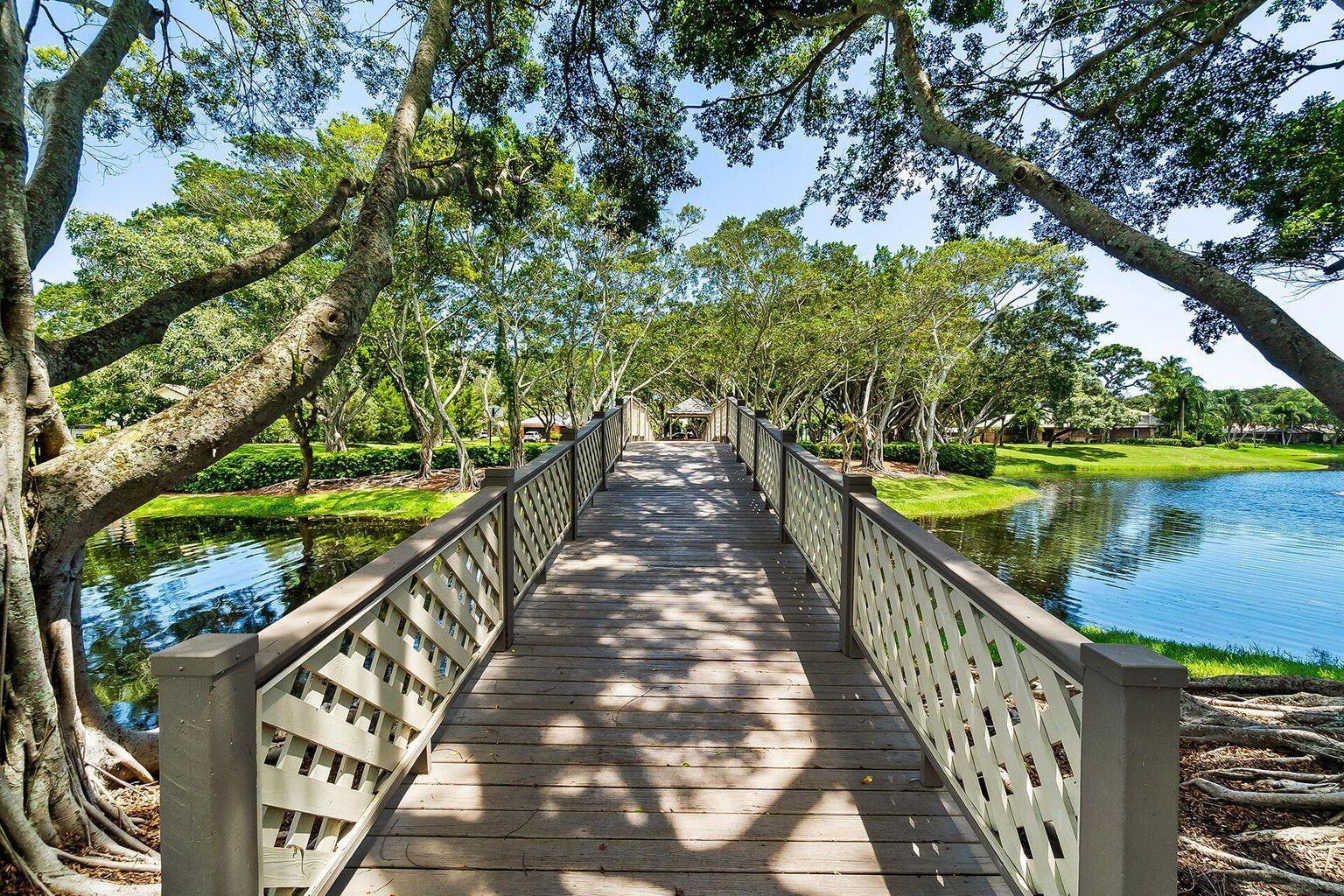 2419 Northwest 32nd Street Boca Raton, FL 33431 - Photo 3 of 6 20210806235636642773000000-o