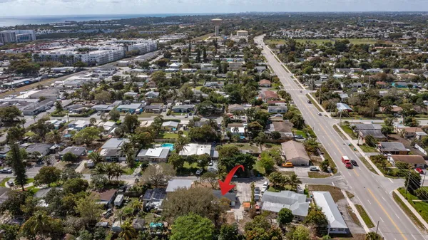 $3,200 | 113 Southeast 8th Avenue, Boynton Beach, FL 33435
