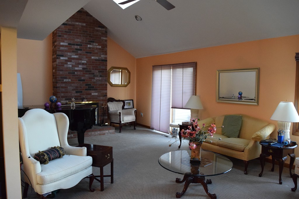 9 Larason Farm Road, Unit A4 Sharon, MA 02067 - Photo 3 of 7 Gallery Image 3