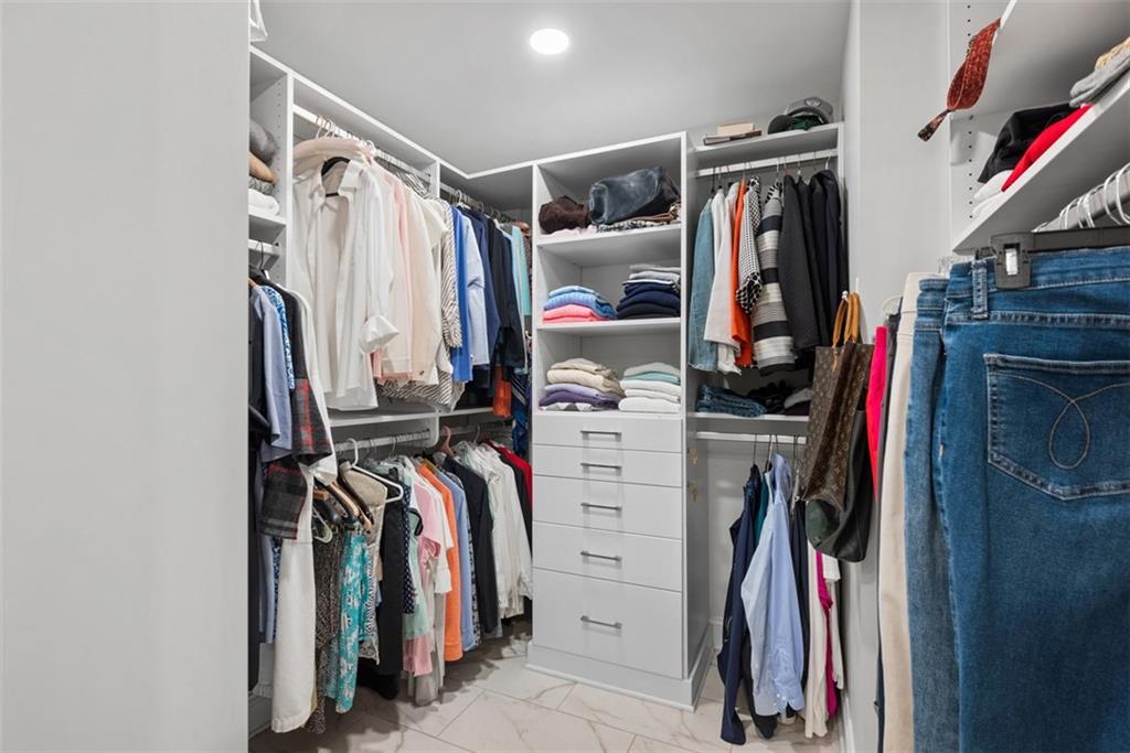 215 Sweet Gum Road Pittsburgh, PA 15238 - Photo 24 of 46 Primary closet
