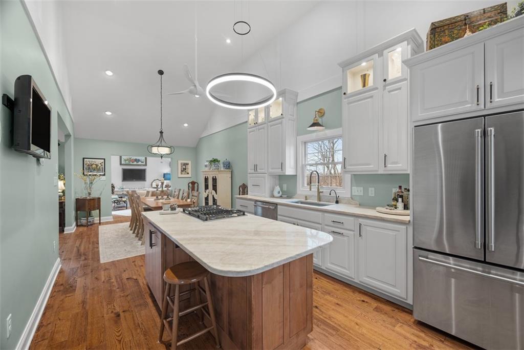 215 Sweet Gum Road Pittsburgh, PA 15238 - Photo 6 of 46 Gallery Image 6