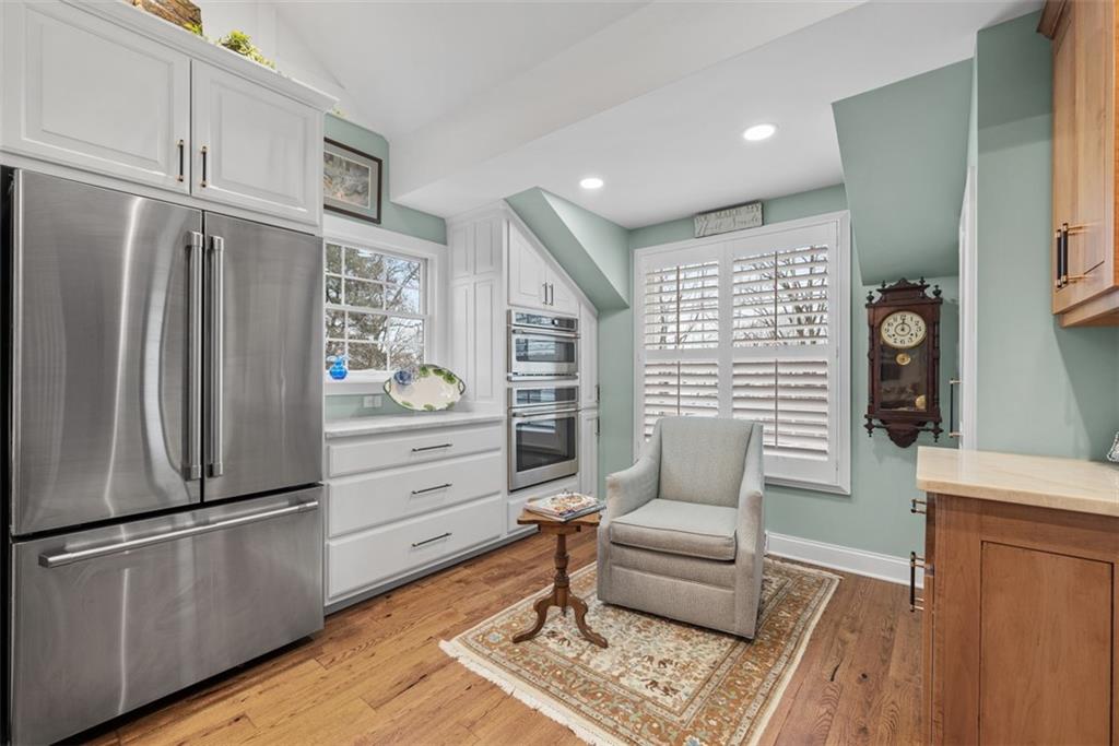 215 Sweet Gum Road Pittsburgh, PA 15238 - Photo 8 of 46 Gallery Image 8