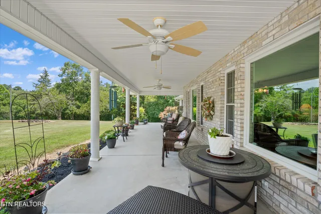 $739,000 | 220 Cedarwood Drive, Sevierville, TN 37876