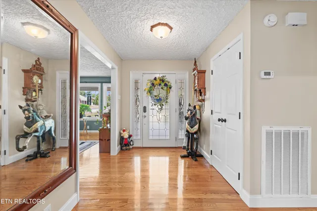 $739,000 | 220 Cedarwood Drive, Sevierville, TN 37876