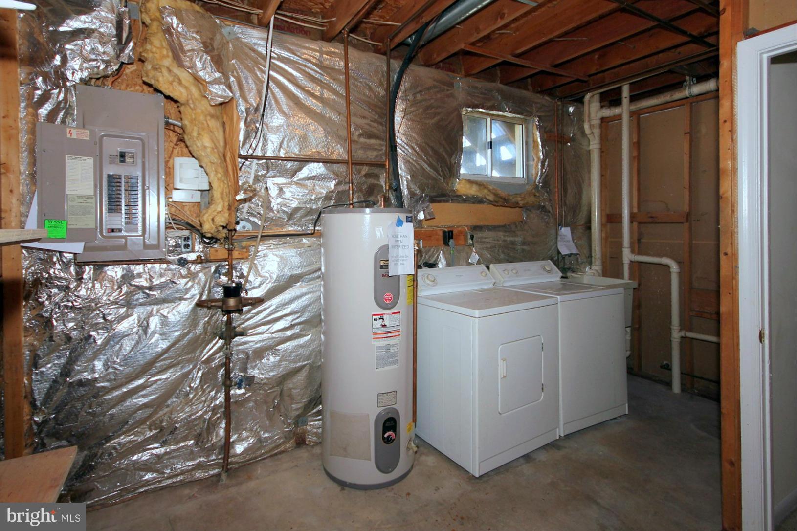 12813 Duckettown Road Laurel, MD 20708 - Photo 14 of 23 Interior (General)