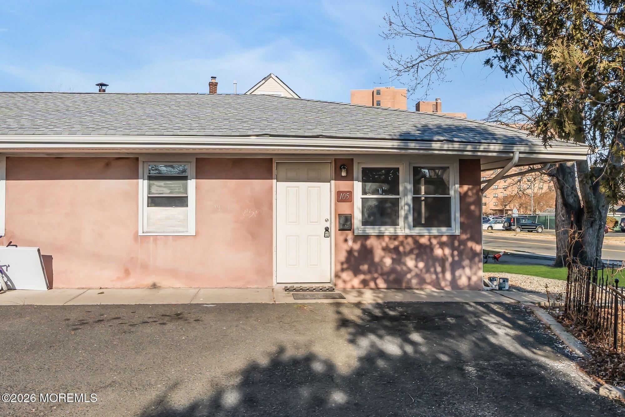 105 Clark St Keyport Front