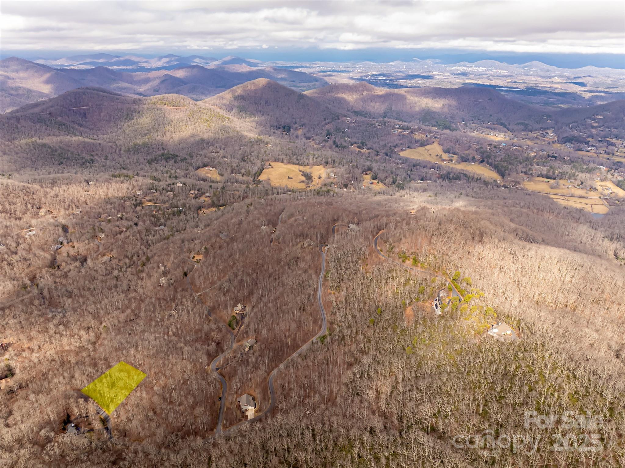 522-528 Blue Mist Way Arden, NC 28704 - Photo 2 of 36 a view of a dry yard with wooden fence