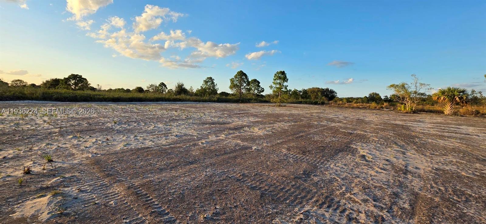 17385 Northwest 314th Street Okeechobee, FL 34972 - Photo 9 of 17 a view of a lake