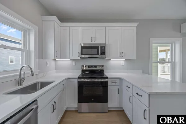 $470,000 | 41107 Villa Drive, Avon, NC 27915