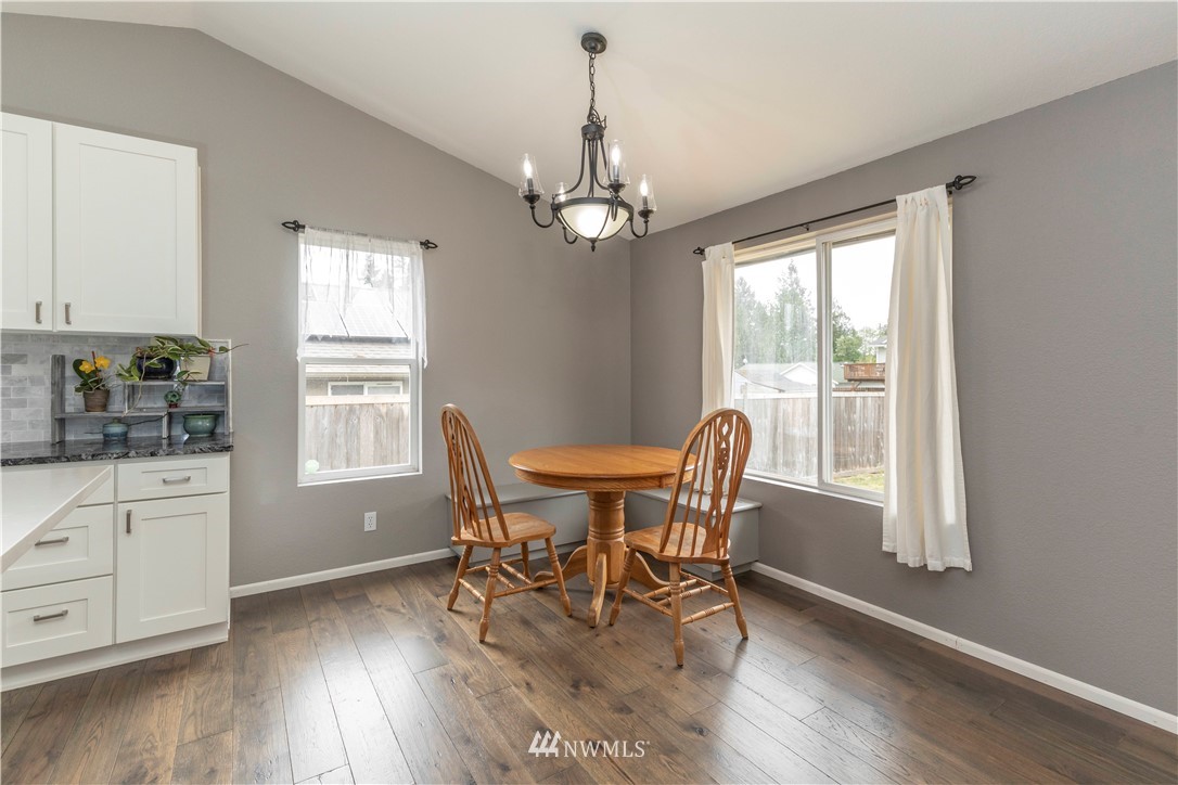 7302 East Raintree Lane Port Orchard, WA 98366 - Photo 13 of 34 Gallery Image 13