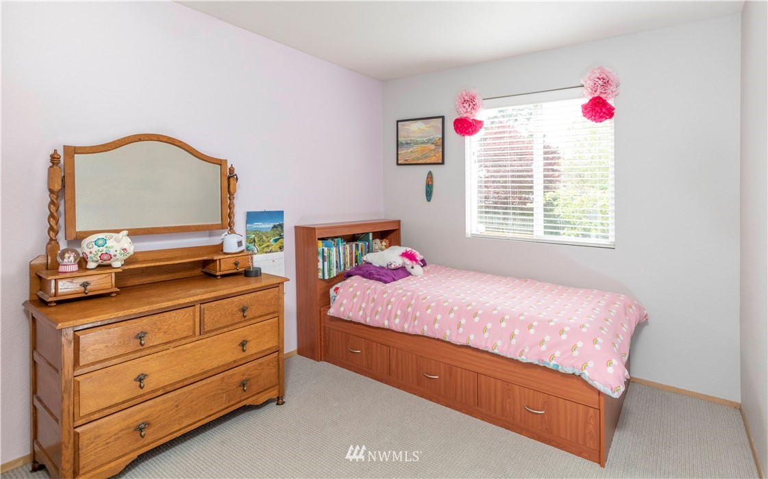 7302 East Raintree Lane Port Orchard, WA 98366 - Photo 24 of 34 Gallery Image 24