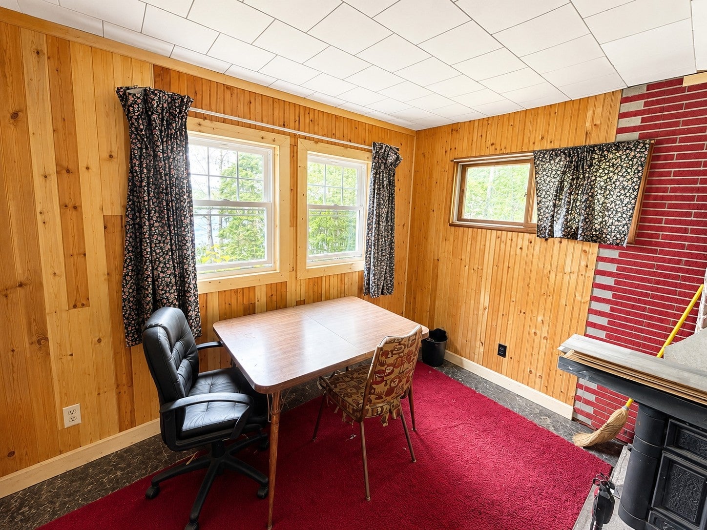 4050 Shea Road Hurley, WI 54534 - Photo 6 of 17 Gallery Image 6