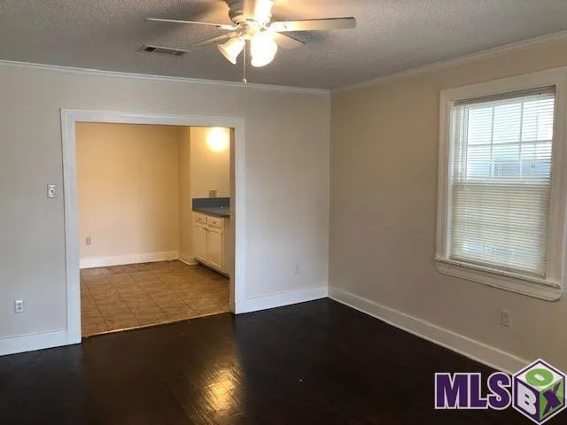 $1,250 | 872 Aster Street, Baton Rouge, LA 70802
