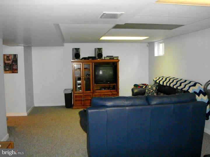 408 Wayne Avenue Springfield, PA 19064 - Photo 21 of 25 Basement - Finished
