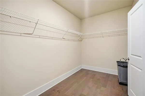 a close up view of a washer and dryer