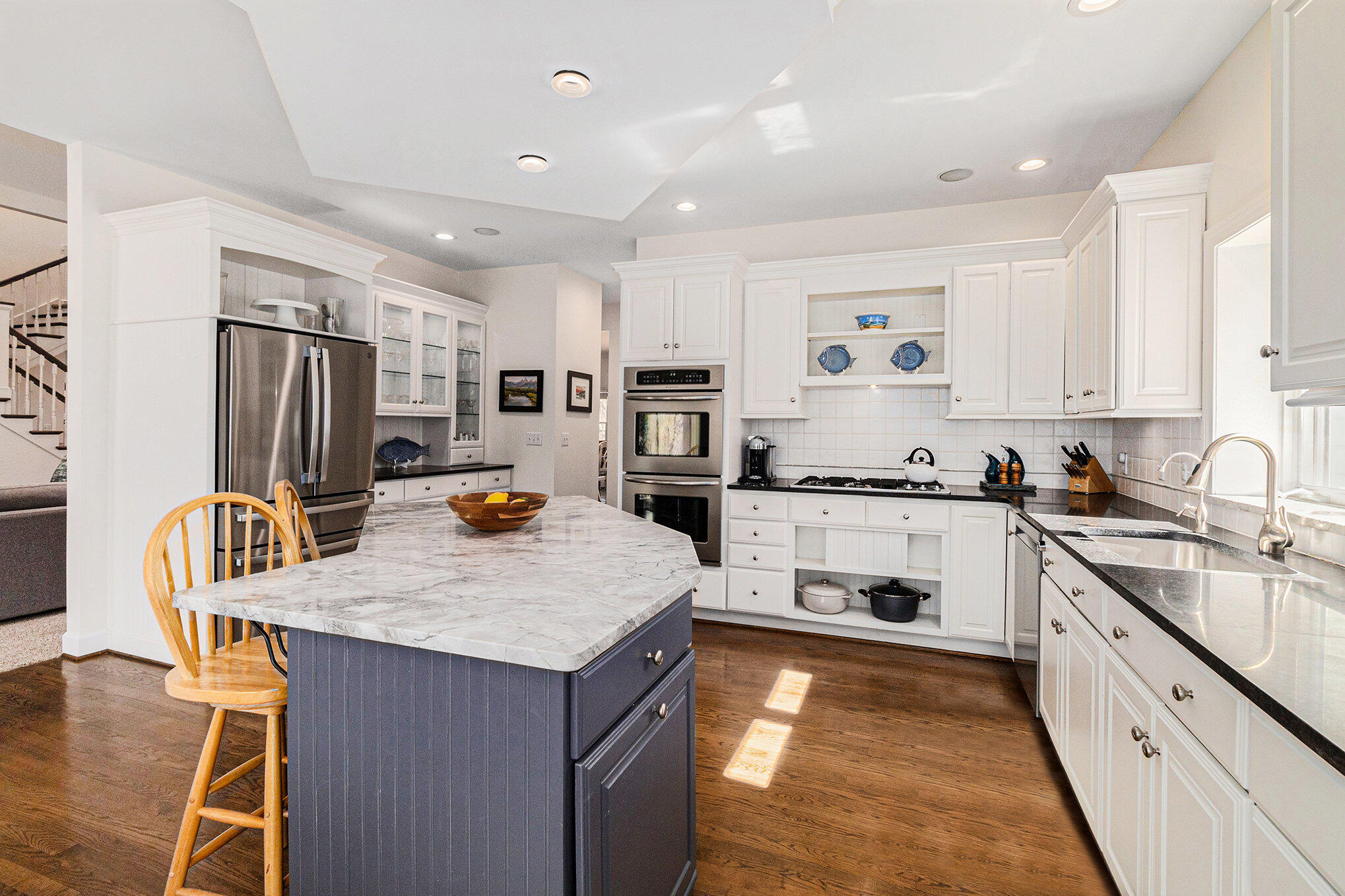 2555 Hickory Road Ann Arbor, MI 48103 - Photo 15 of 62 015_img_6923_222