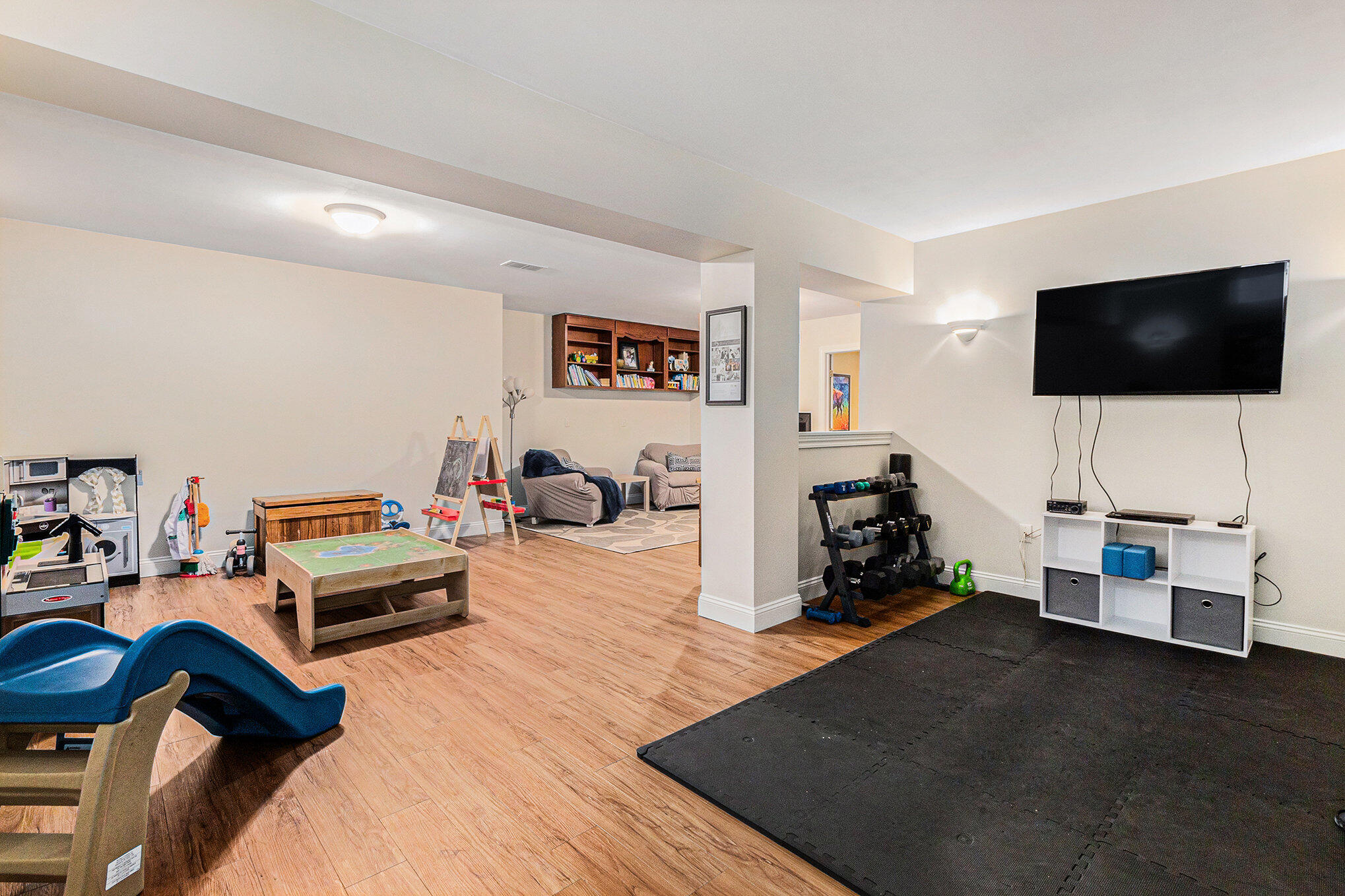 2555 Hickory Road Ann Arbor, MI 48103 - Photo 49 of 62 35a