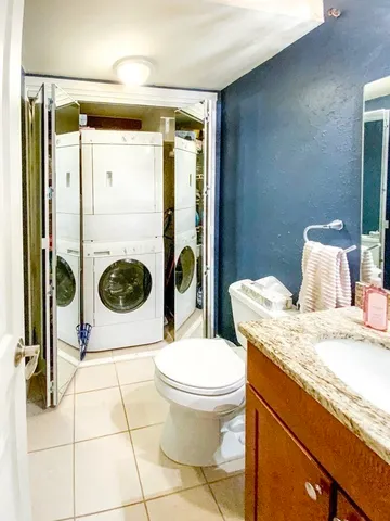 $2,400 | 240 Jackson Street, Unit 307, Lowell, MA 01852