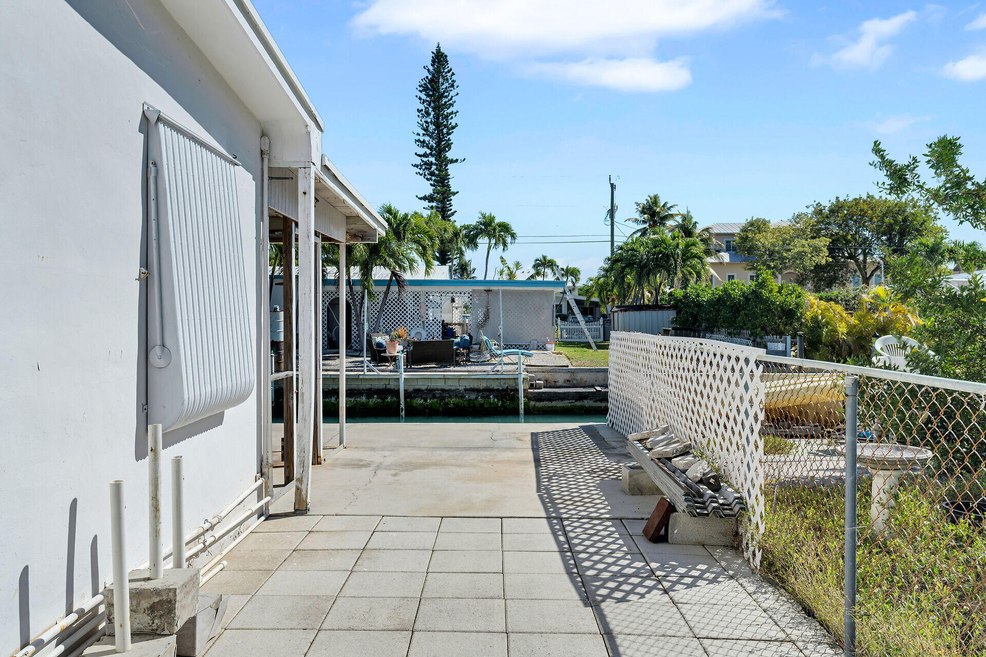 798 96th Street Marathon, FL 33050 - Photo 28 of 28 a view of balcony and deck