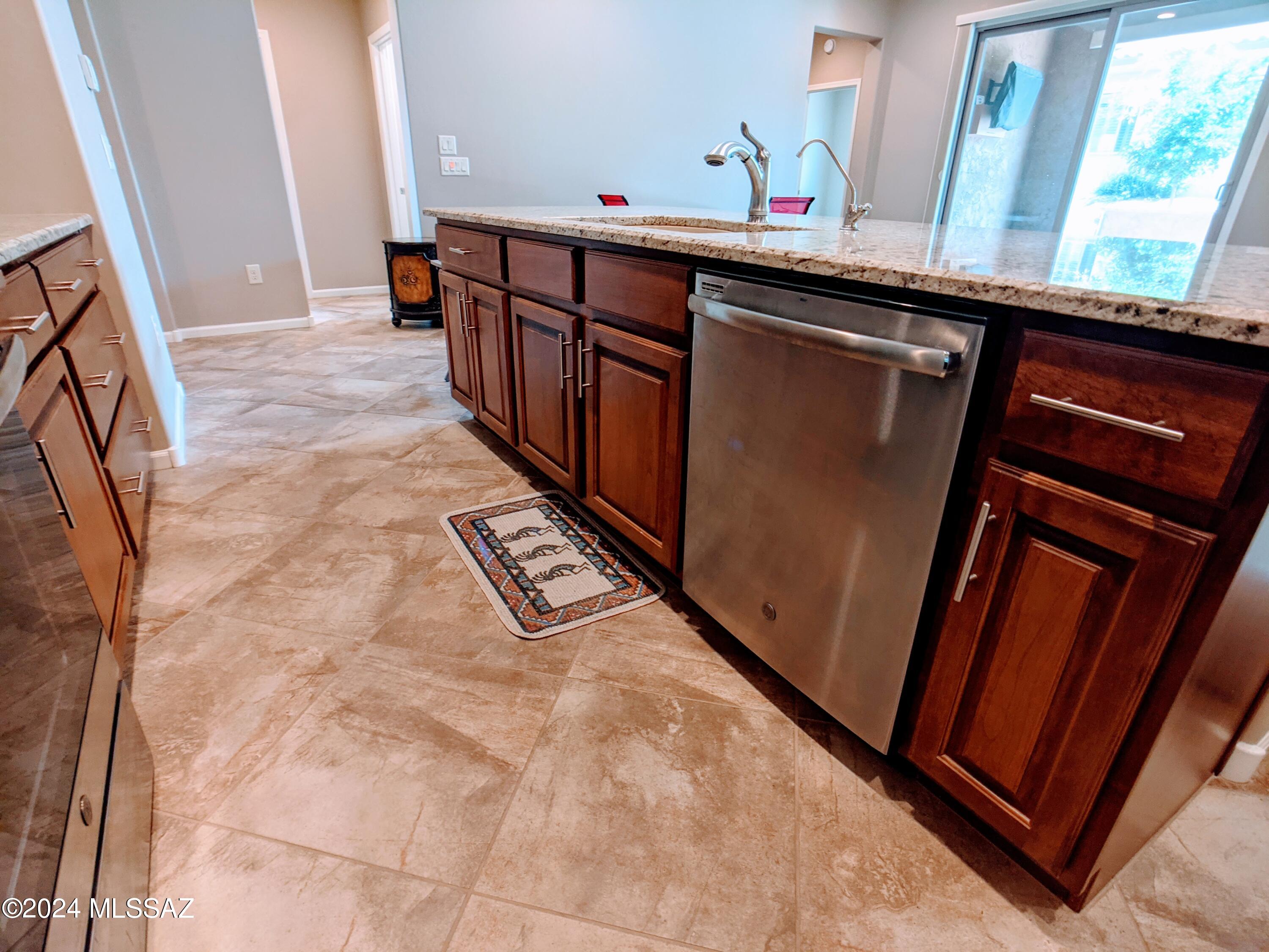 61021 East Slate Road Oracle, AZ 85623 - Photo 4 of 18
