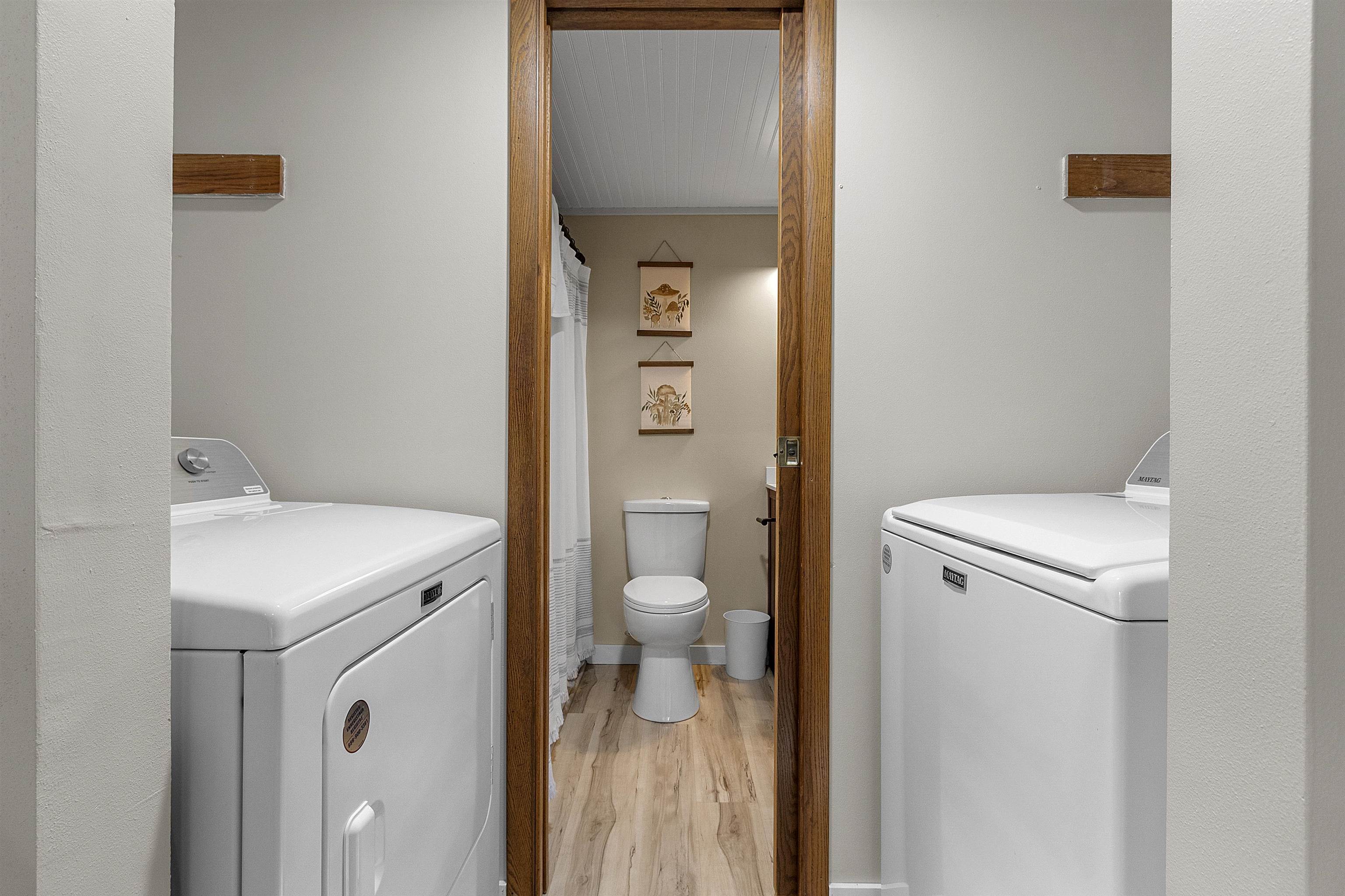 5600 South Silver Lake Road Laona, WI 54541 - Photo 18 of 51