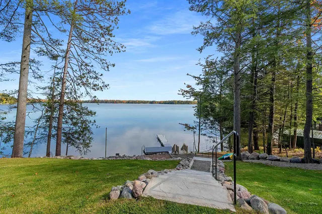 $669,900 | 5600 South Silver Lake Road, Laona, WI 54541
