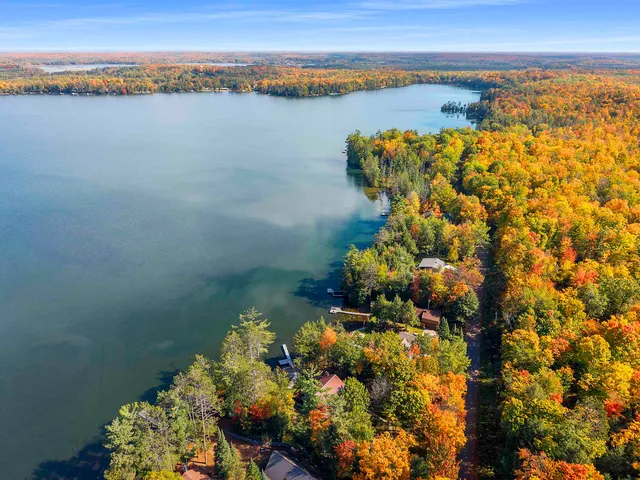 $669,900 | 5600 South Silver Lake Road, Laona, WI 54541