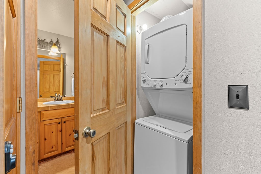 405 4 O Clock Road, Unit F Breckenridge, CO 80424 - Photo 34 of 40 Gallery Image 34