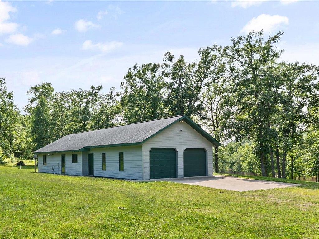 17741 River Road Crosby, MN 56441 - Photo 4 of 46