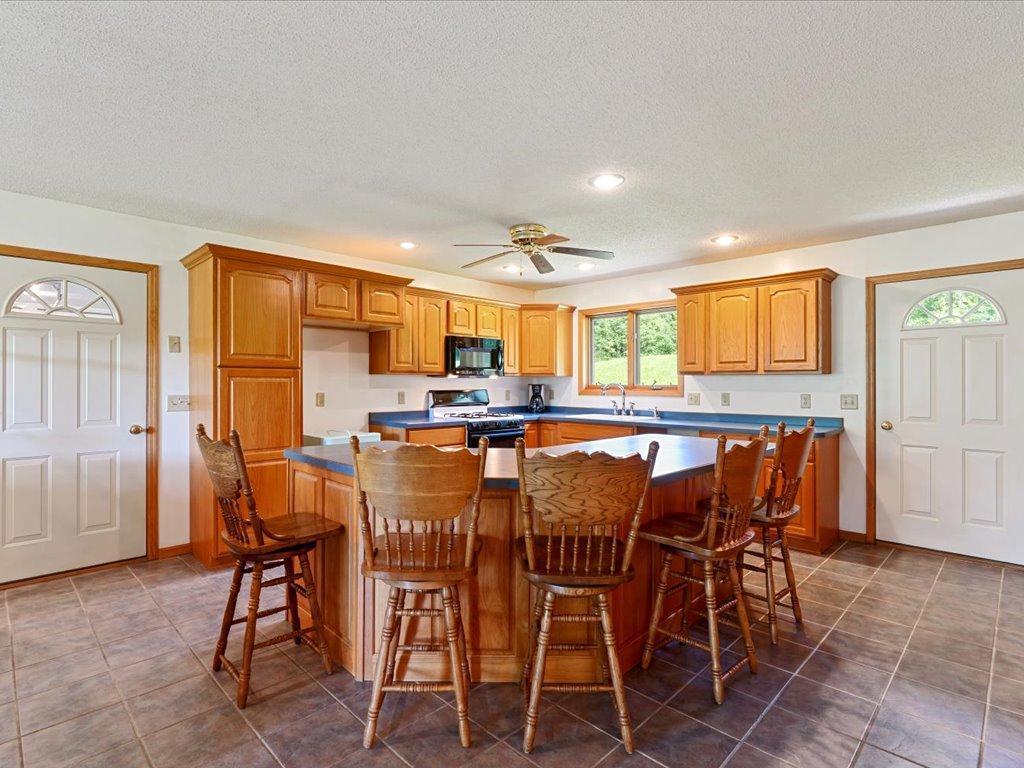 17741 River Road Crosby, MN 56441 - Photo 6 of 46