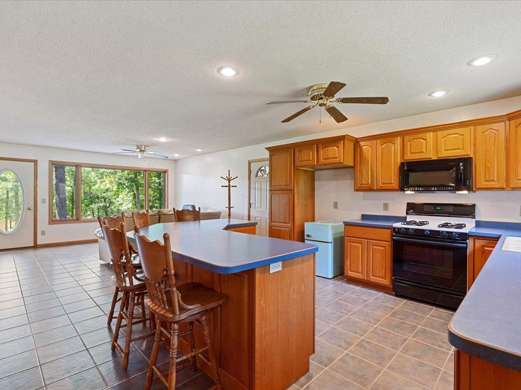17741 River Road Crosby, MN 56441 - Photo 7 of 46