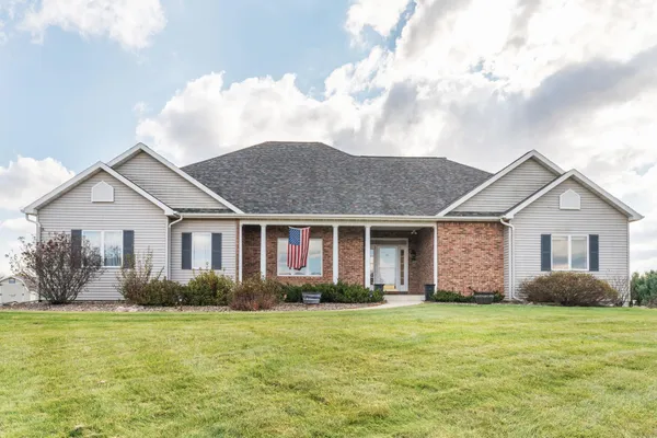 8811 Messerschmidt Road, Mount Horeb, WI 53572