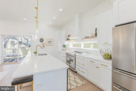 $1,550,000 | 1615 Irving Street Northeast, Washington, DC 20018