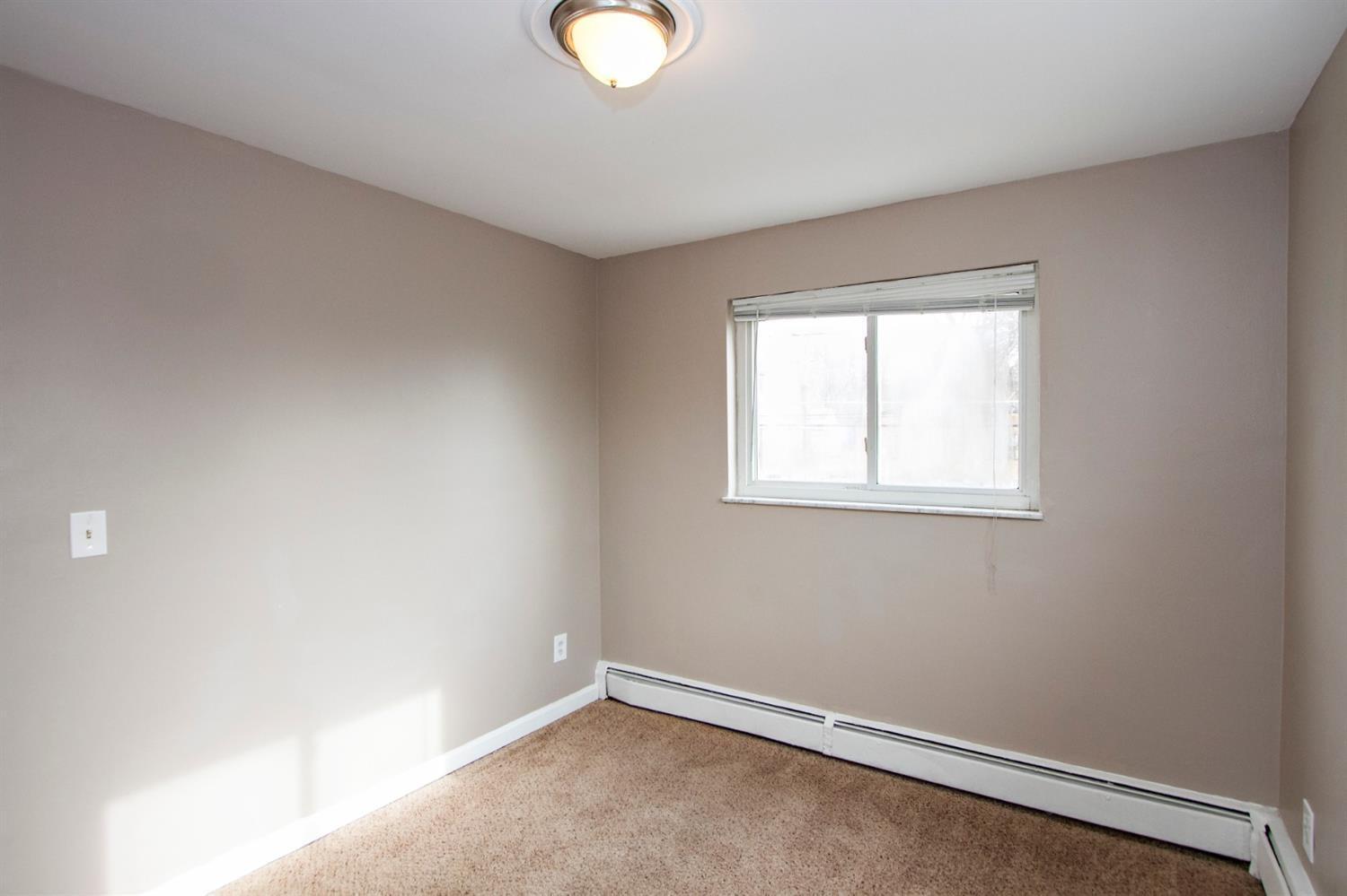 2302 Galbraith Road, Unit A4 Cincinnati, OH 45239 - Photo 16 of 25