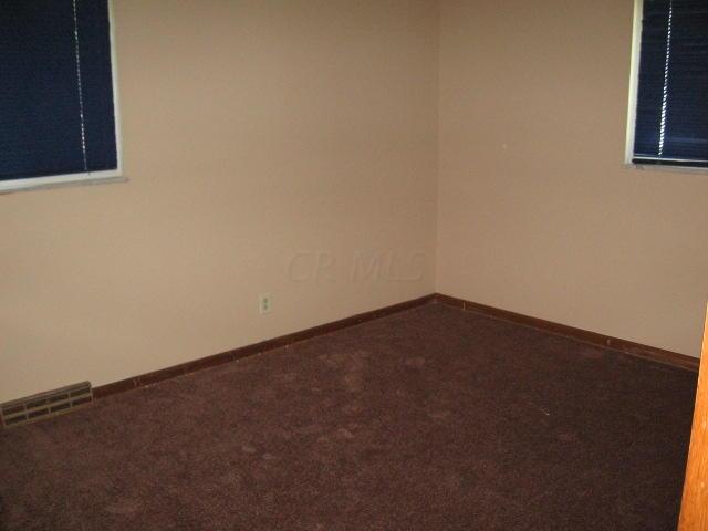 1261 Bernhard Road Columbus, OH 43227 - Photo 11 of 16 Gallery Image 11
