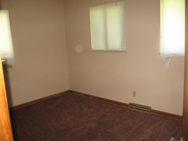 1261 Bernhard Road Columbus, OH 43227 - Photo 12 of 16 Gallery Image 12