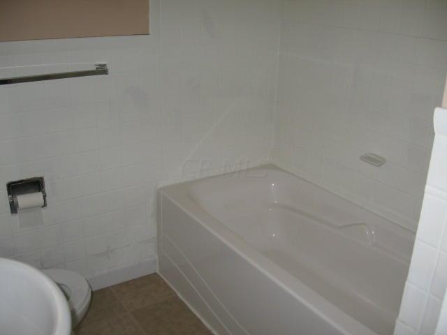 1261 Bernhard Road Columbus, OH 43227 - Photo 14 of 16 Gallery Image 14
