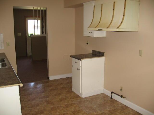 1261 Bernhard Road Columbus, OH 43227 - Photo 5 of 16 Gallery Image 5