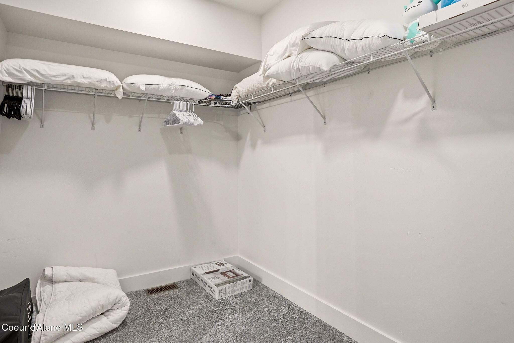 95 Klickitat Road Cocolalla, ID 83813 - Photo 29 of 66 Dream Walk in Closet